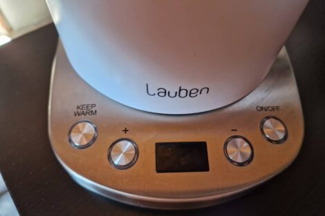 Lauben Electric Kettle EK17WS #001